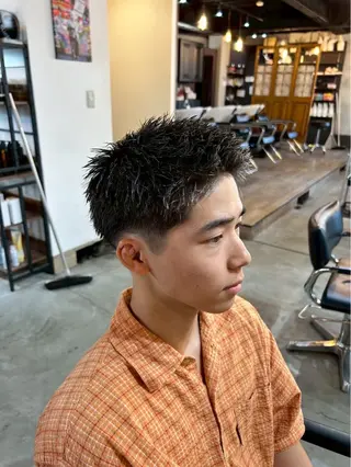 ショート ツイスパ/シャドウ 新井のヘアスタイル