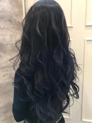 ロング カラー Blanco Color&Careのヘアスタイル