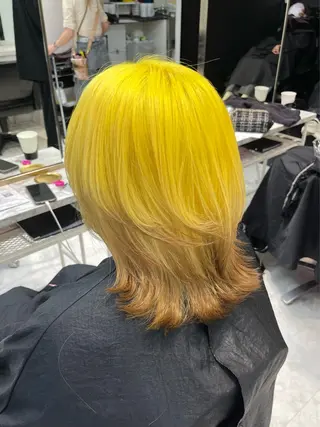 カラー ハイトーンレイヤー TENSHOのヘアスタイル