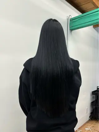 カラー 福田 梨七のヘアスタイル