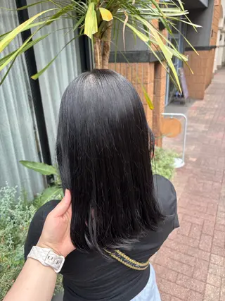 セミロング カラー 濱田 真尋のヘアスタイル