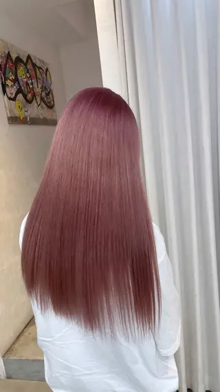 カラー Mii. 内田萌々のヘアスタイル