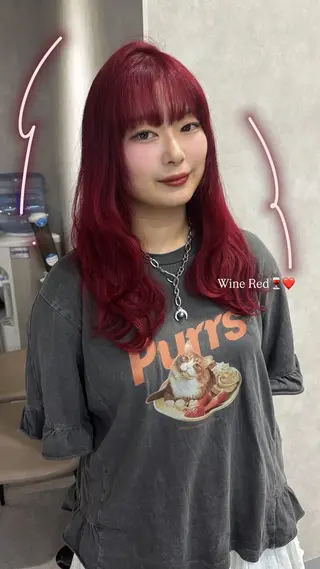 ロング カラー 渡里 優菜のヘアスタイル