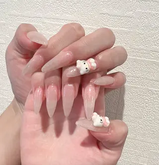 ネイル D-BEAUTY Nailsalonのネイルデザイン