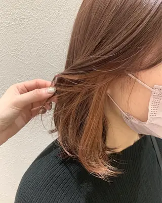 ミディアム カラー hubhair レイヤー/透明感のヘアスタイル