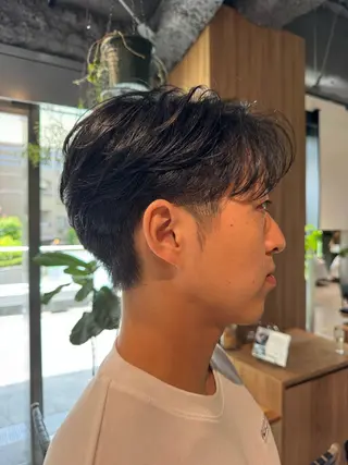 パーマ メンズ 出村 容のヘアスタイル