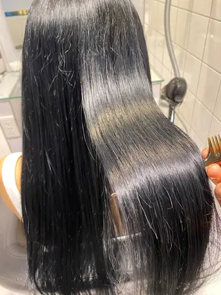 ロング カラー 赤み消し韓国ヘア レイヤー縮毛🤍渡邉のヘアスタイル
