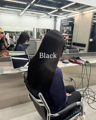 ロング カラー 艶髪／髪質改善 市川ひなたのヘアスタイル