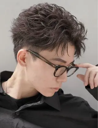 ショート パーマ メンズ 伊藤 蒼彩のヘアスタイル