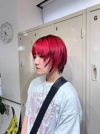 ショート カラー 🧤高明度ハイトーン 🧤莉音のヘアスタイル