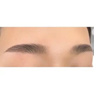 アイブロウ emany 【エマニー】のマツエク・マツパデザイン