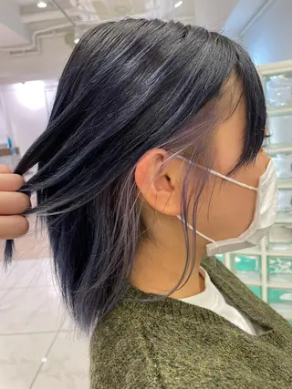 カラー 渡部凌我 小顔ウルフ ハイトーンカラーのヘアスタイル