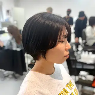 ショート 榎本 雪来のヘアスタイル