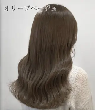 ミディアム カラー CORE あおいのヘアスタイル