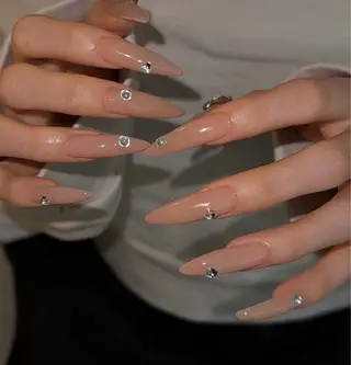 ネイル NiJi Nailsのネイルデザイン