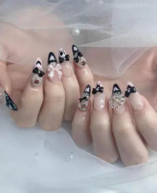 ロング カラー 波 なみのネイルデザイン