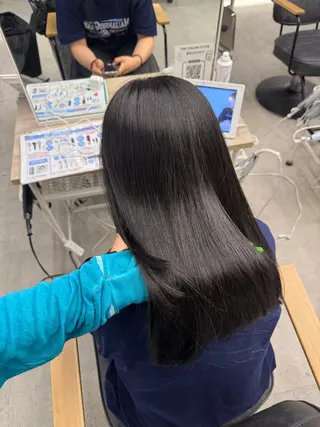 セミロング ワンホン× ハイトー ン🪞✨ARISAのヘアスタイル