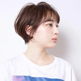 ショート 中高下 由真のヘアスタイル