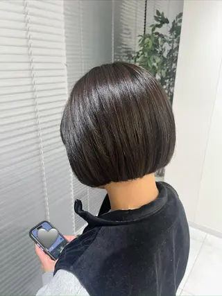 ショート カラー 艶カラー⑅̥ヘアメ ⑅̥honokaのヘアスタイル