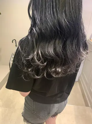 ロング 【丁寧なカウンセリ ング】MIHOのヘアスタイル