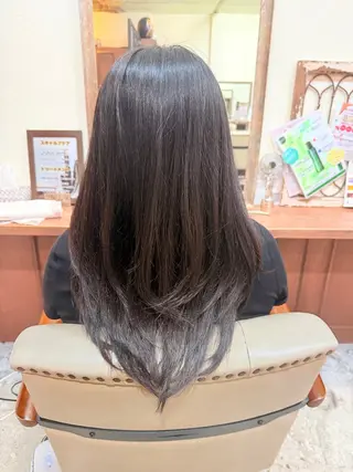 ロング 高橋 葵のヘアスタイル