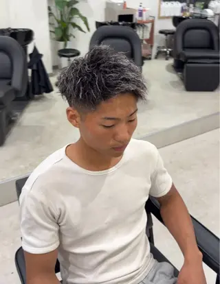 ショート パーマ メンズ 谷口 匠のヘアスタイル
