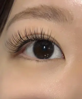 マツエク・マツパ PEEKABOOアイ 梅田/備後屋ビル4Fのマツエク・マツパデザイン