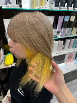 ミディアム カラー ヘアアレンジ 目黒 碧人のヘアスタイル