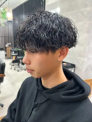ショート パーマ メンズ メンズパーマ特化 勝毛広貴のヘアスタイル