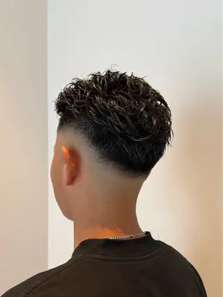 ショート パーマ 福永 縁のヘアスタイル
