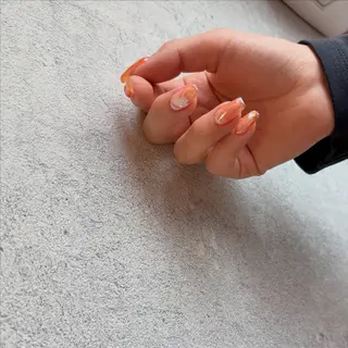 ミディアム Clala Ayumiのネイルデザイン