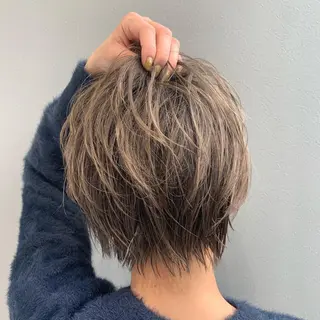 ショート カラー 🫧ふじたまゆ🫧 レイヤーカット✂︎のヘアスタイル