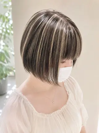 ショート カラー デザインカラー/ウル フカット/藤下慧大のヘアスタイル