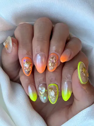 ネイル ✴︎ Delightのネイルデザイン
