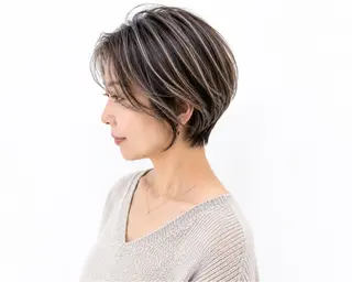 ショート 白髪ぼかし特化 山本隼正のヘアスタイル