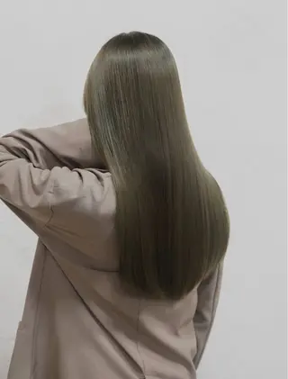 ロング しょうのともき ボブ／ブラウンカラーのヘアスタイル