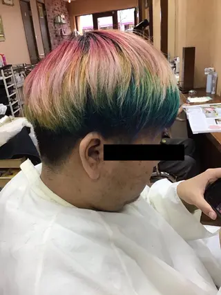 ショート スギモト ヤスゾウのヘアスタイル