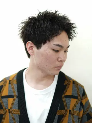 ショート パーマ メンズ メンズパーマ特化 カバヤマ　リョウのヘアスタイル