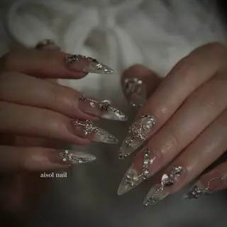 ネイル Aisol nail salonのネイルデザイン