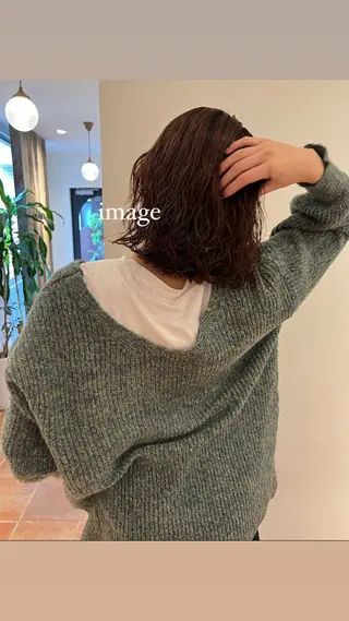 パーマ 成岡 愛美のヘアスタイル