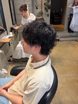 ショート パーマ みわ/博多 ブリーチ/メンズヘアのヘアスタイル