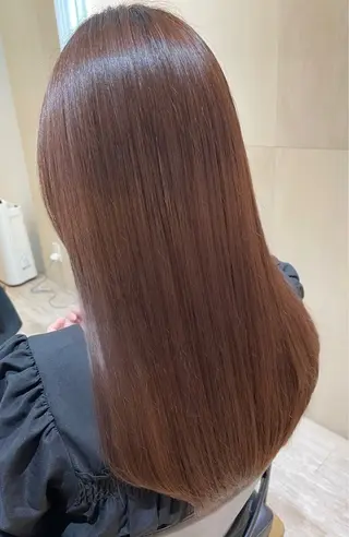 ロング サワタ ミサのヘアスタイル
