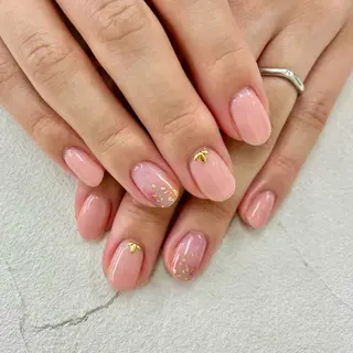 ネイル One’Ness Nana🤍のネイルデザイン