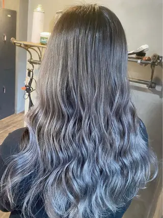 ロング カラー yoriダブルカラー 代表すがわらのヘアスタイル
