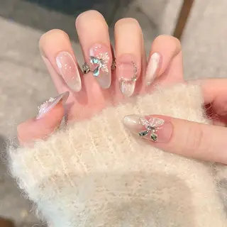 ネイル Yui 🧀のネイルデザイン
