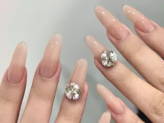 ネイル Luna ✨のネイルデザイン