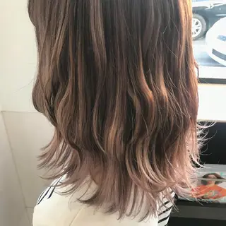 ミディアム カラー Oopsレイヤー 加藤澄都のヘアスタイル