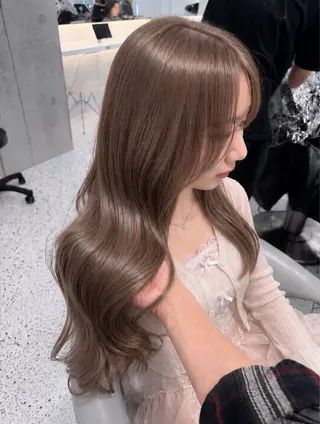 ロング 🤎透明感カラー/ suguru🤍のヘアスタイル