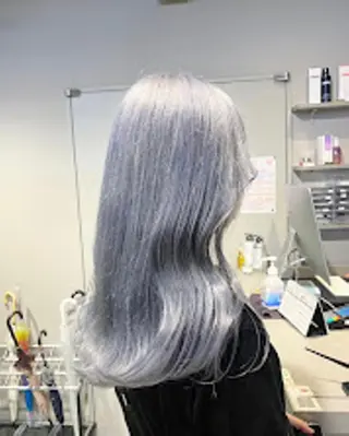 カラー official TUNE銀座🪞🪽のヘアスタイル