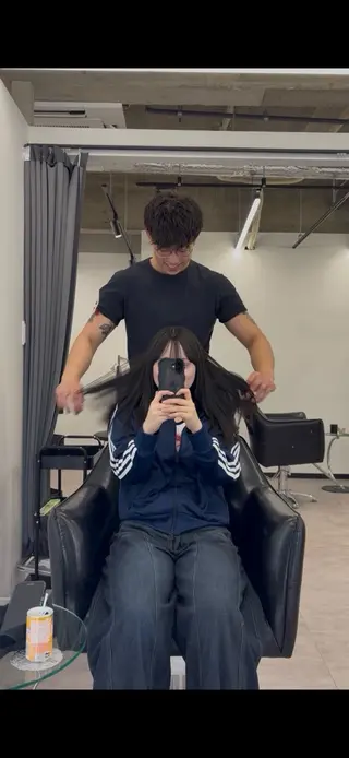 カラー 髙橋 欽春のヘアスタイル